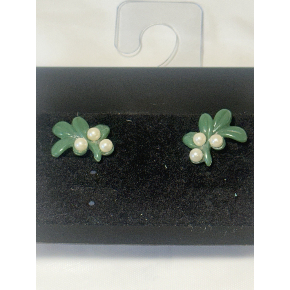 Vintage Green Lucite Leaves With Pearls Stud Earrings Gold Backs EUC Mid Century